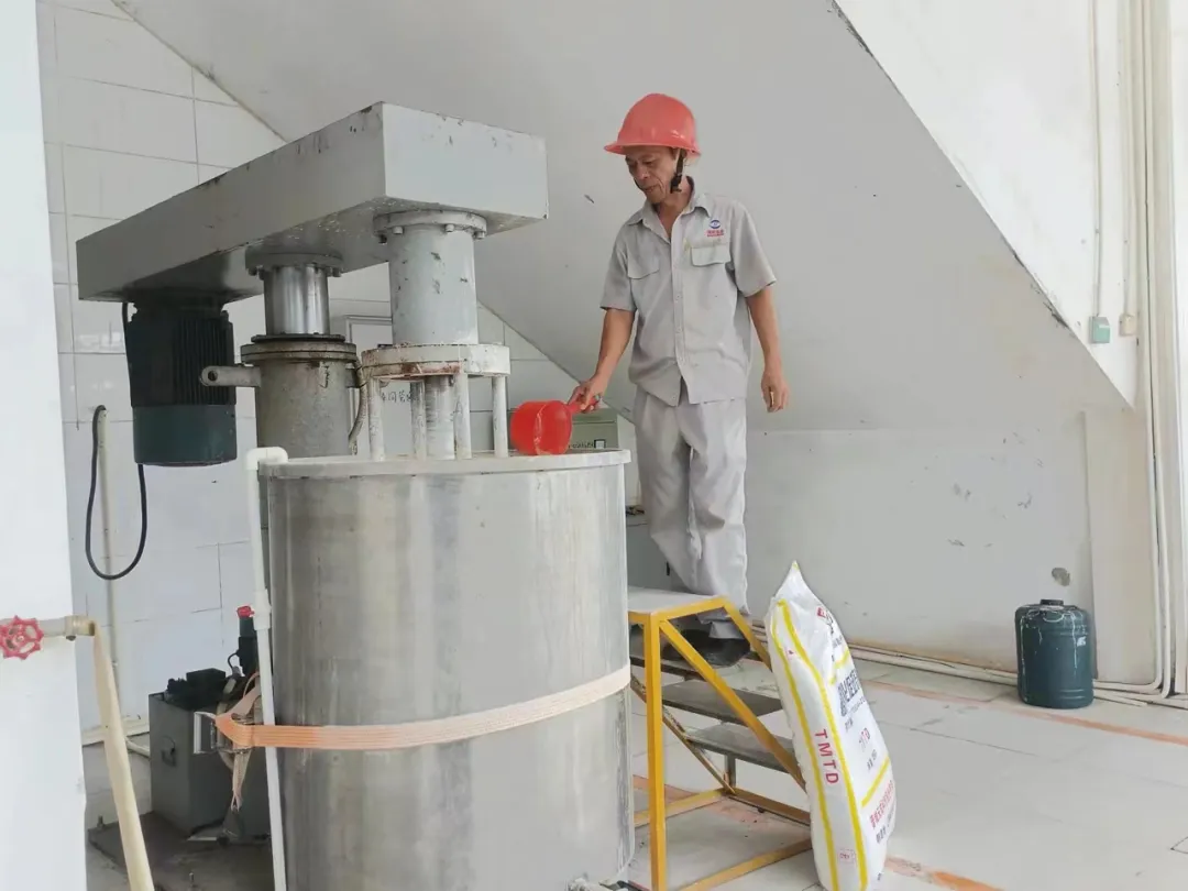 1726645870144093262.jpg 1726645870144093262.jpg